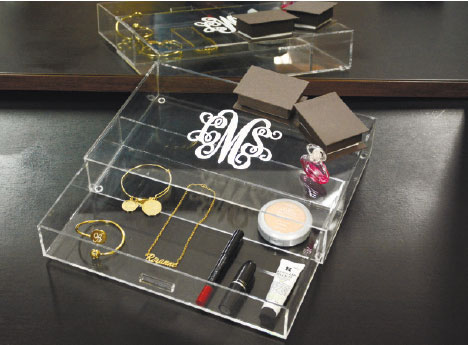 Clear acrylic drawers are beautiful and functional for any dressing table. It’s easy to see exactly what jewelry and cosmetics you need; no more rummaging through a jewelry box or makeup bag to find what you’re looking for. At the same time, it’s a sleek way to display those pretty items.