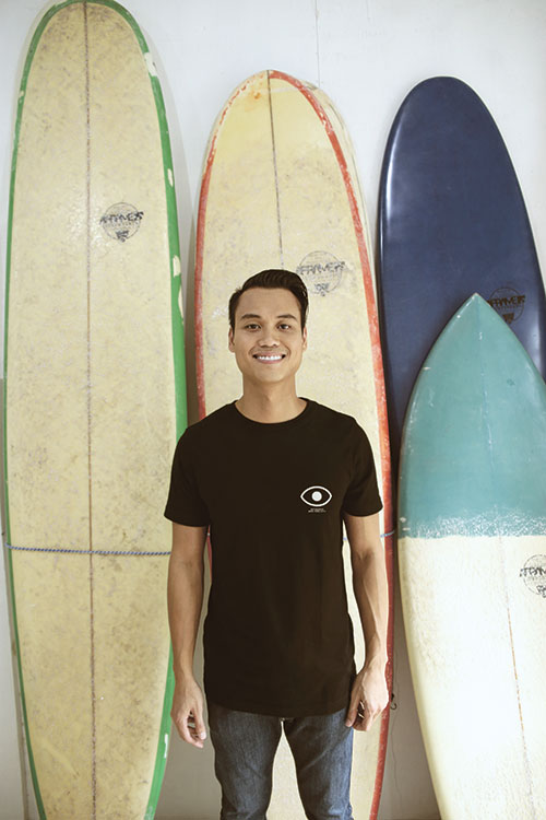 SURFING LIKE A BOSS. Paolo Ong is a surfing dude, and more: he operates a fusion food business and runs a company that customizes — what else — surf boards.