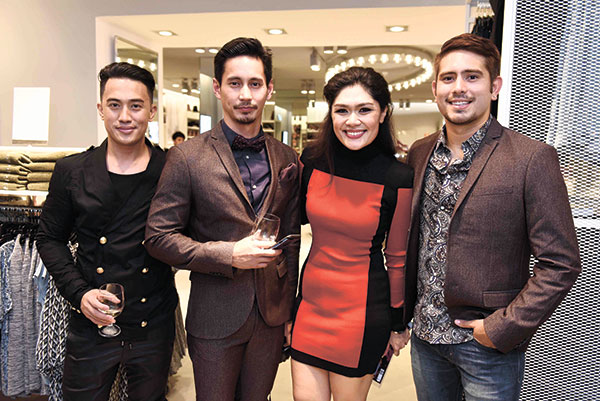 H&M-Head-of-Communications-and-Press-Dan-Mejia,-AJ-Dee,-H&M-Showroom-Manager-Nikki-Verzo,-and-Gerald-Anderson