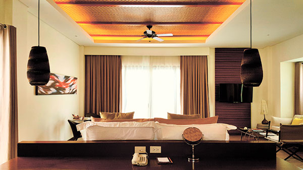 Spacious bedroom of the Ocean Villa Room 